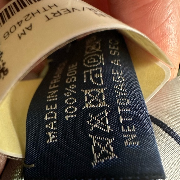 NEW HERMES Bagage a Main 100% SILK Scarf 90 w/ Receipt - Picture 9 of 16